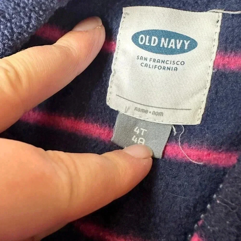 Old navy 4t sweater